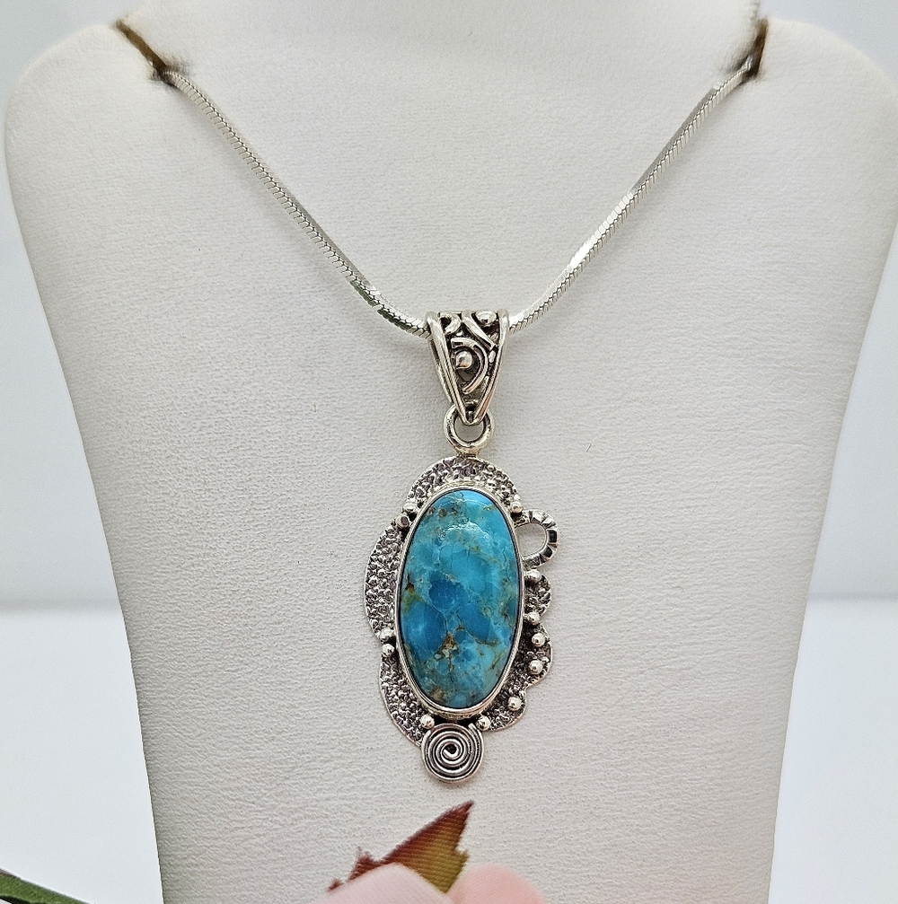 Kingman Turquoise Sterling Silver Pendant with Chain